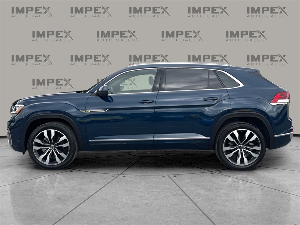 2023 Volkswagen Atlas Cross Sport V6 SEL Premium R-Line photo 2