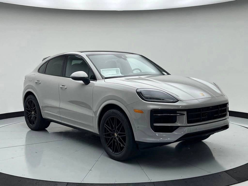 2026 Porsche Cayenne Coupe photo 9