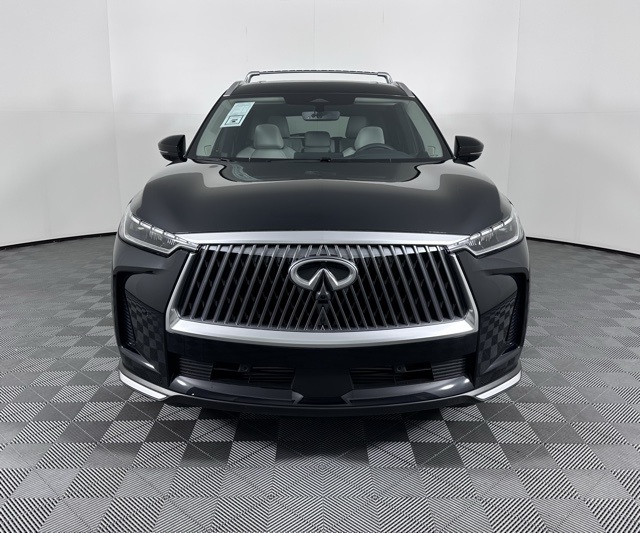 2026 Infiniti QX60 Luxe photo 2