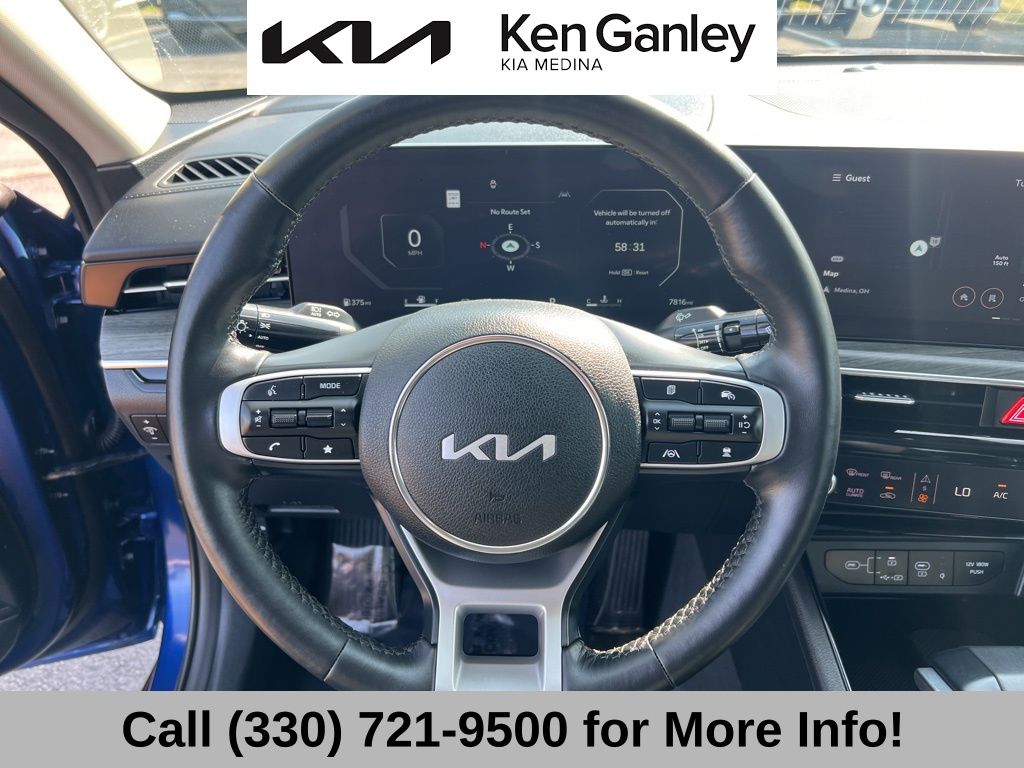 2025 Kia K5 EX photo 30
