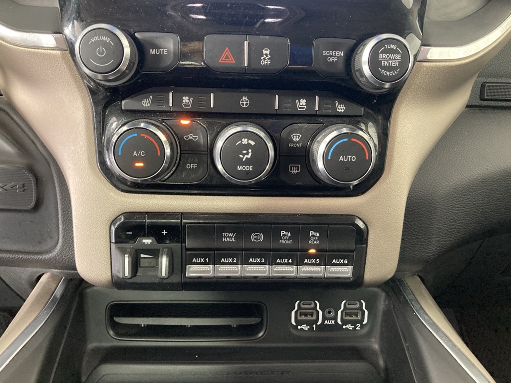 2022 Ram 2500 Laramie photo 8