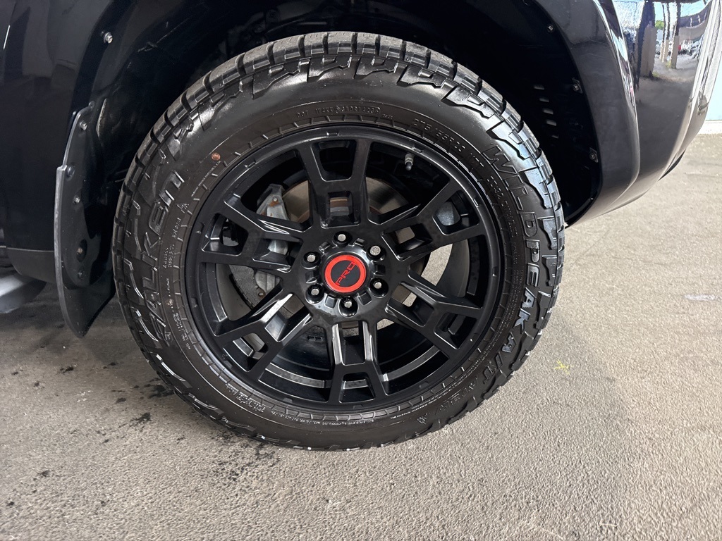 2020 Toyota 4Runner SR5 photo 6