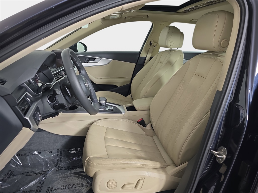 2017 Audi A4 2.0T Premium Quattro photo 14