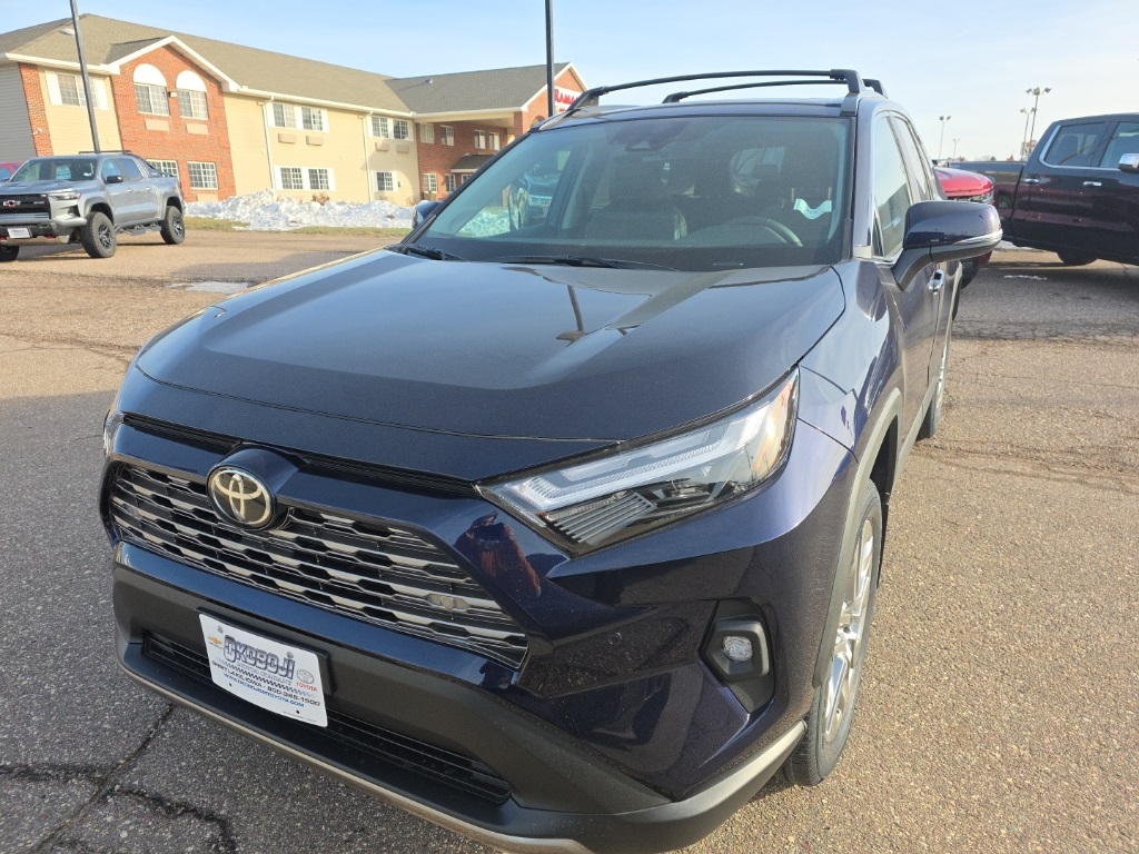 2025 Toyota RAV4 Limited's photo