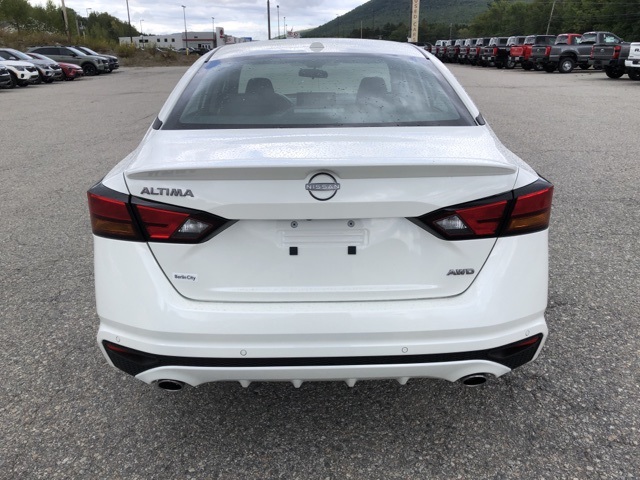 2025 Nissan Altima 2.5 SV photo 4