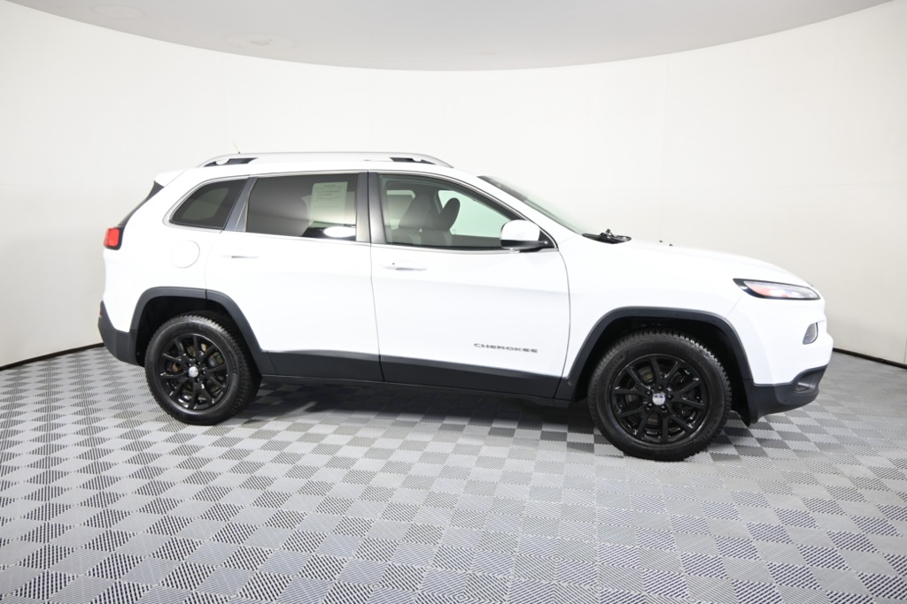 2014 Jeep Cherokee Latitude photo 8