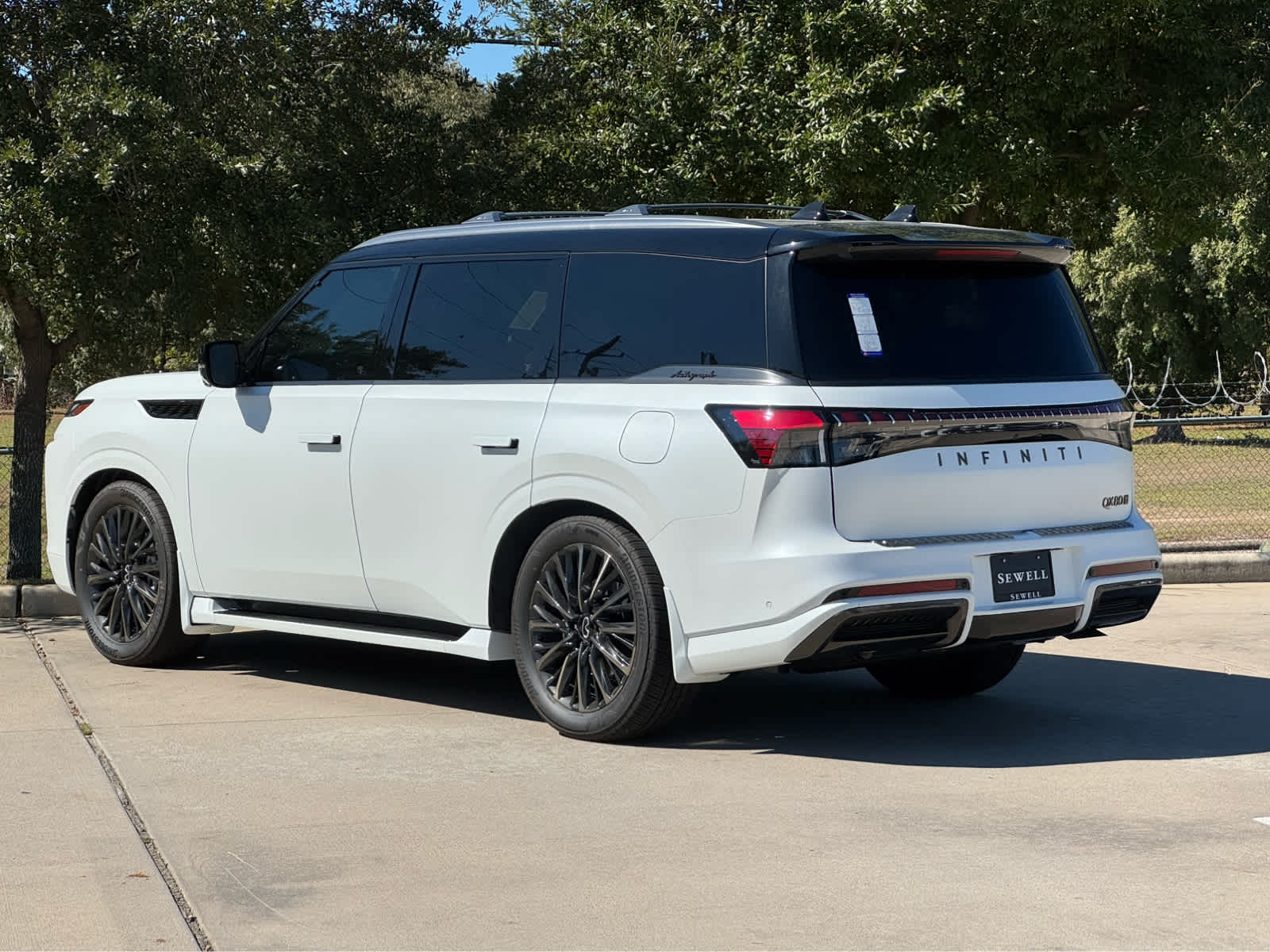 2026 INFINITI QX80 Autograph - Photo 4
