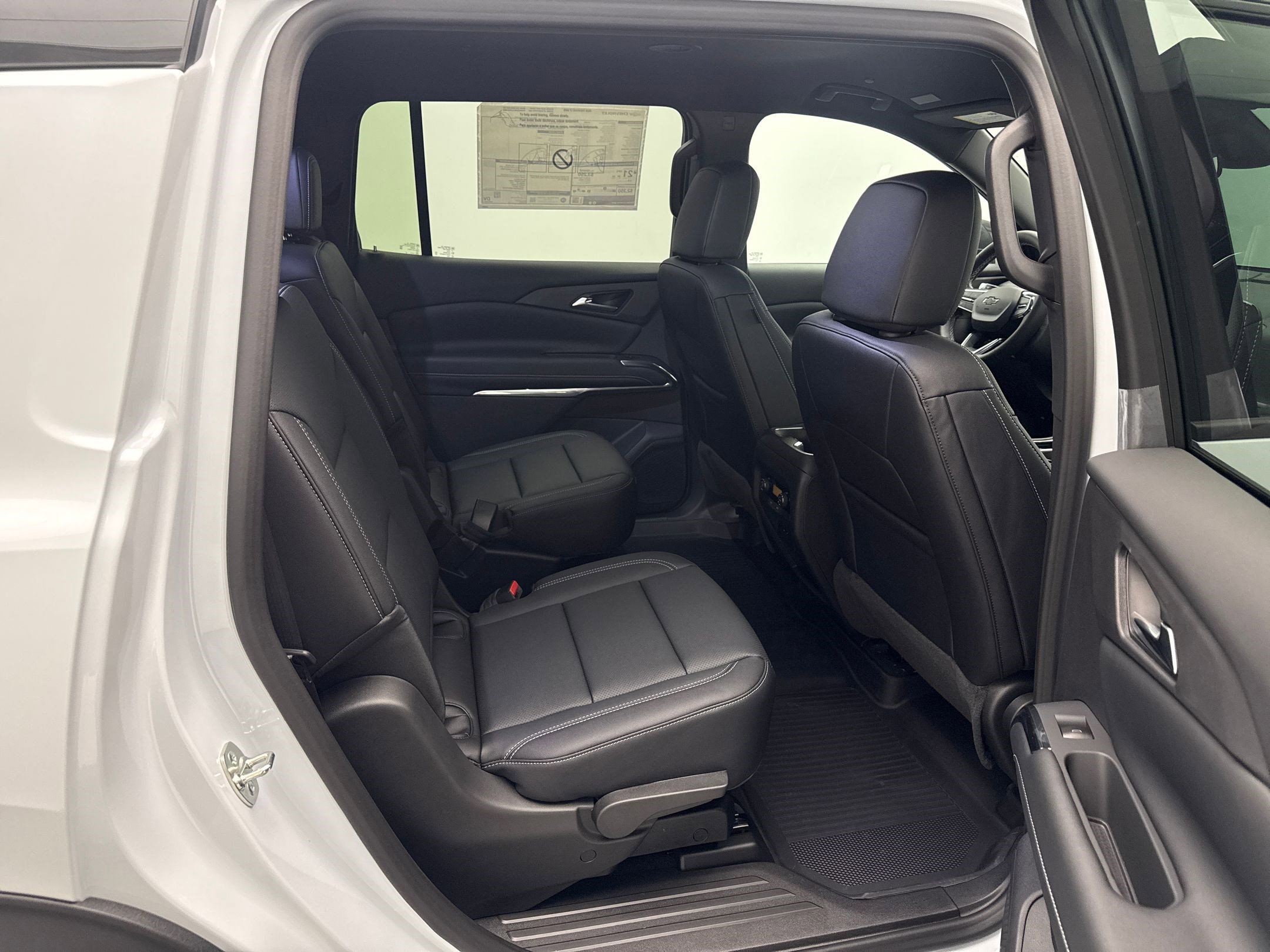 2026 Chevrolet Traverse photo 24