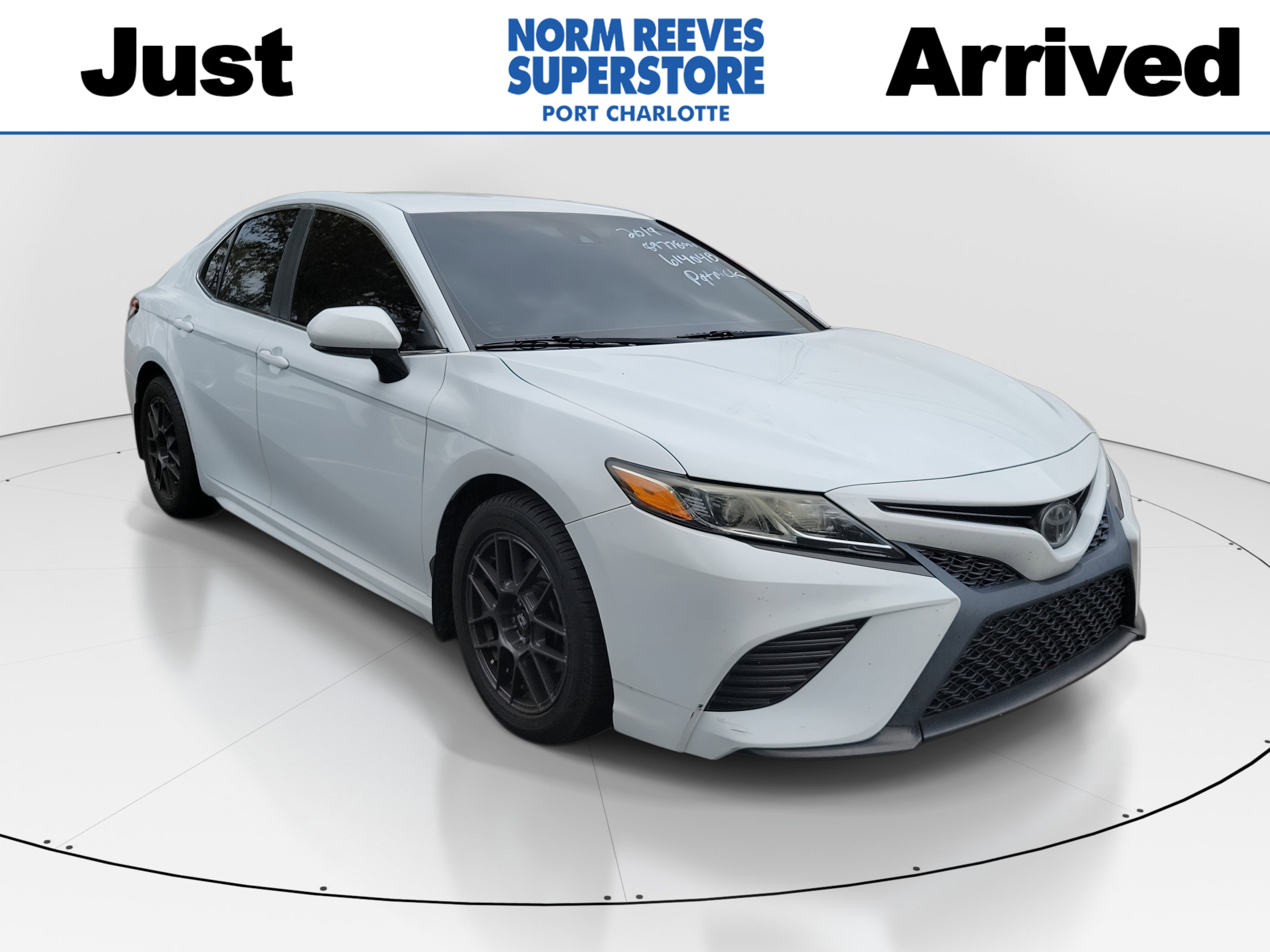 2019 Toyota Camry SE