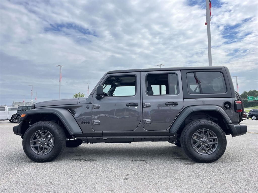 2025 Jeep Wrangler Sport S photo 4