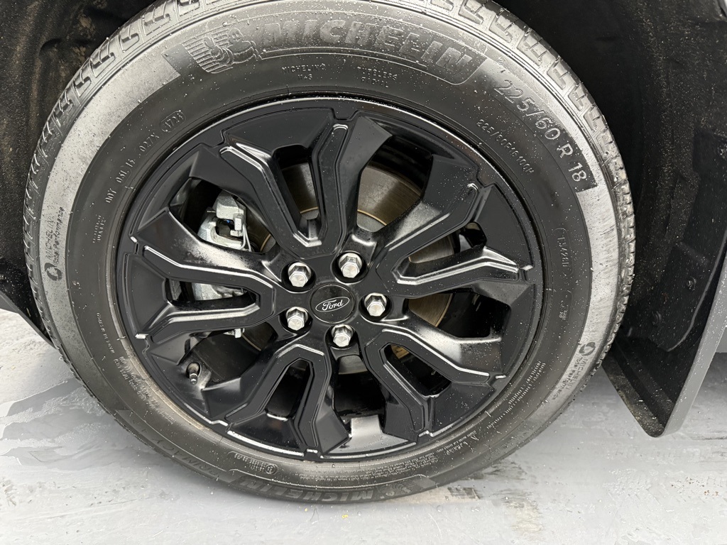 2024 Ford Maverick XLT photo 16