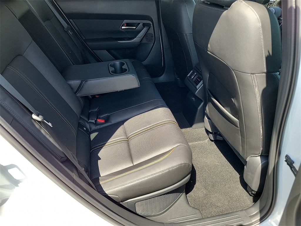 2025 Mazda CX-50 Premium Plus photo 15