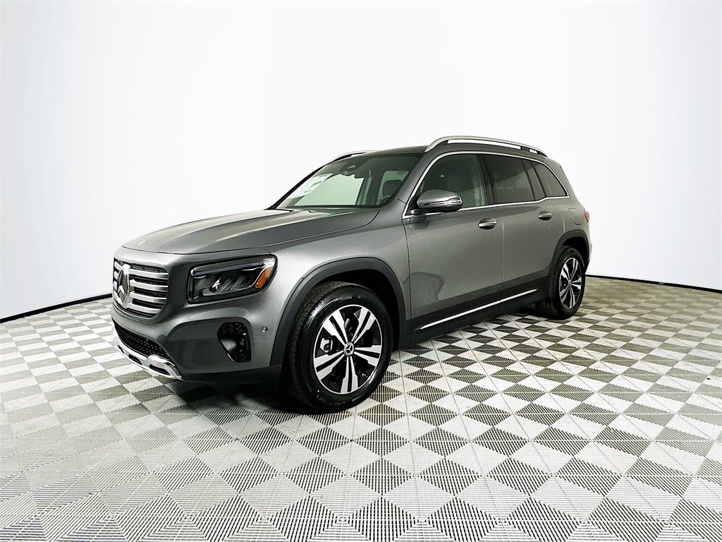 2025 Mercedes Benz GLB 250 photo 3