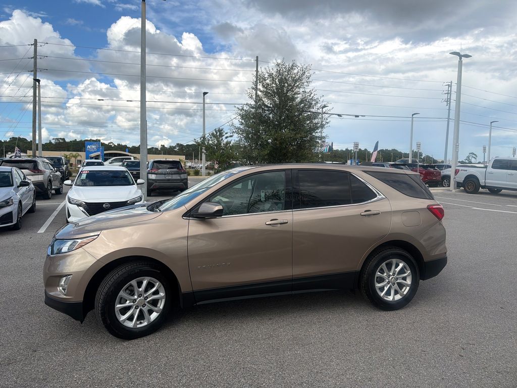 2019 Chevrolet Equinox LT photo 4