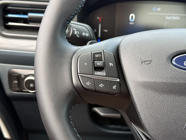 2025 Ford Maverick photo 24