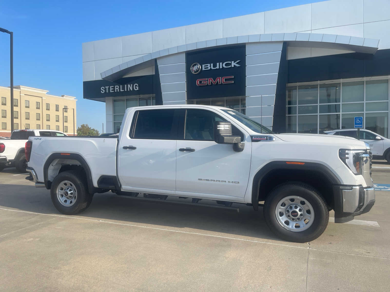 Demo 2024 GMC Sierra 2500 HD Pro