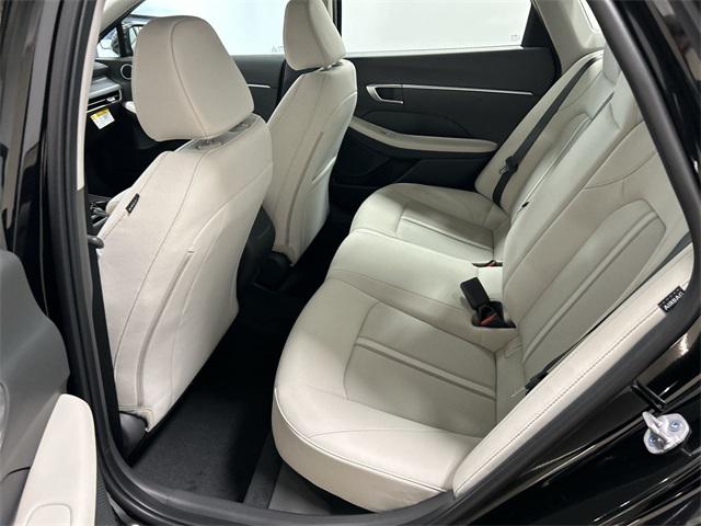 2025 Hyundai Sonata SE photo 29