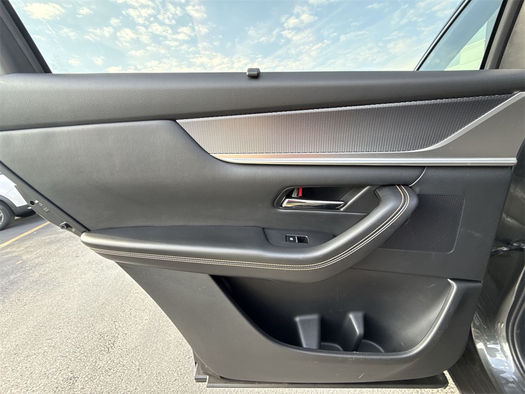 2024 MAZDA CX-90 - Image 17