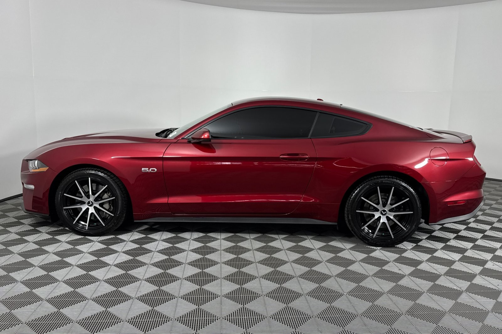 2019 Ford Mustang GT photo 6