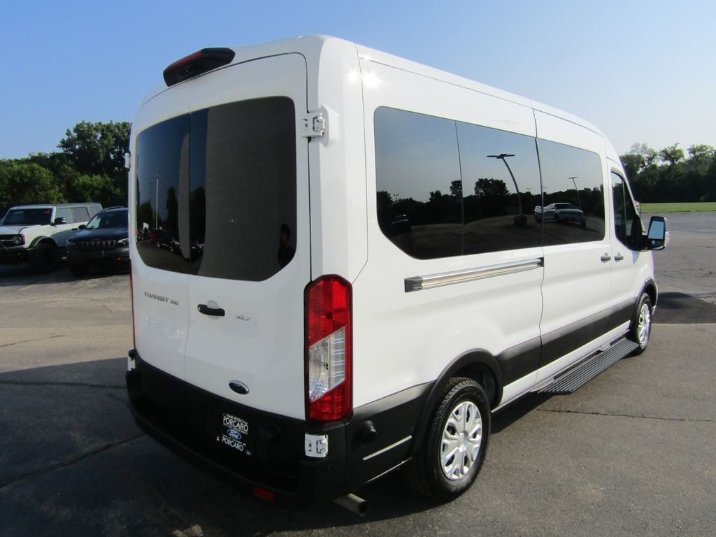 2023 Ford Transit photo 4