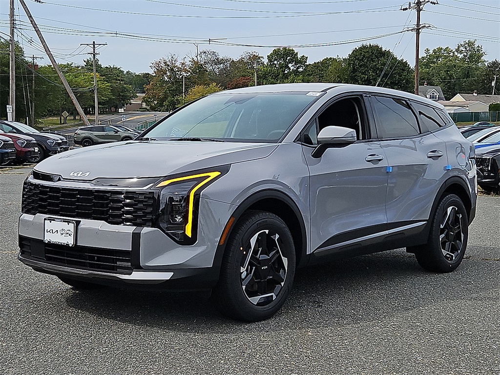 2026 Kia Sportage Hybrid S photo 3