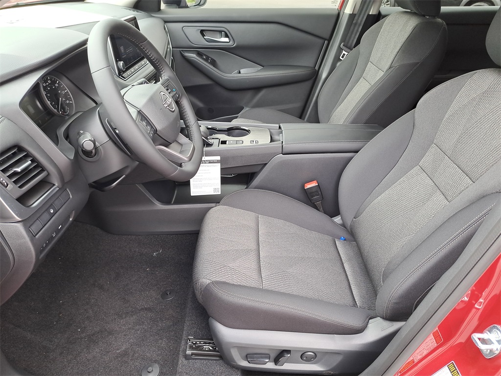 2026 Nissan Rogue SV photo 19