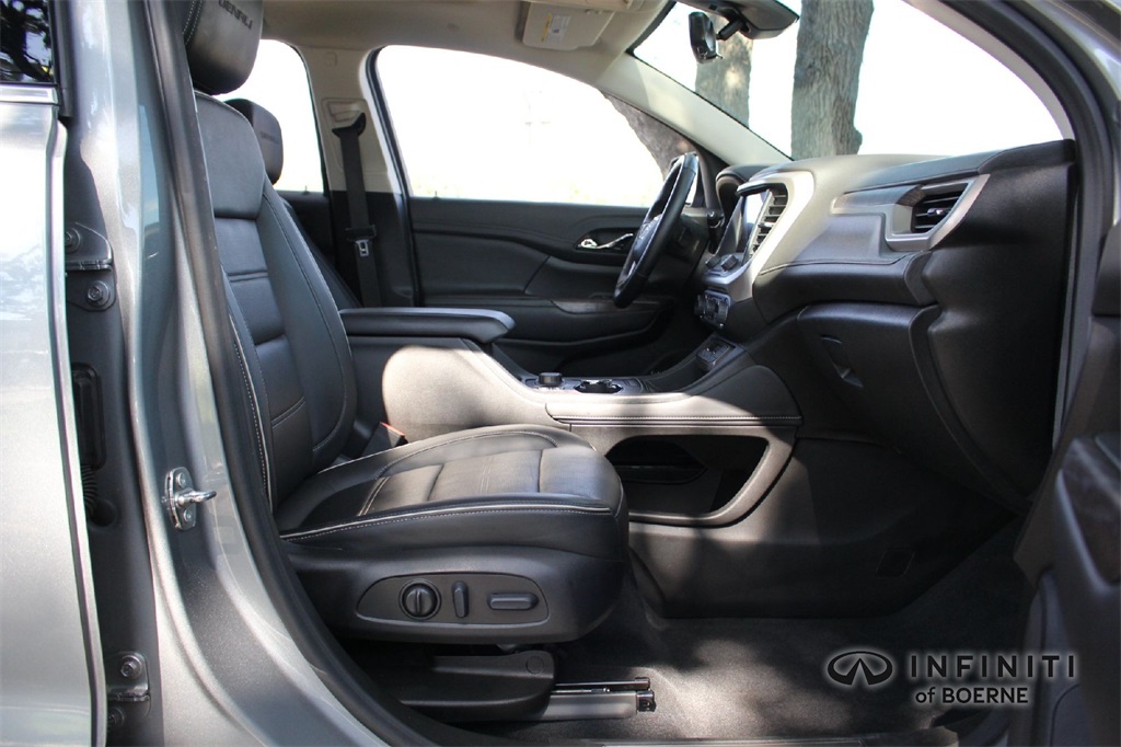 2023 Gmc Acadia Denali photo 19