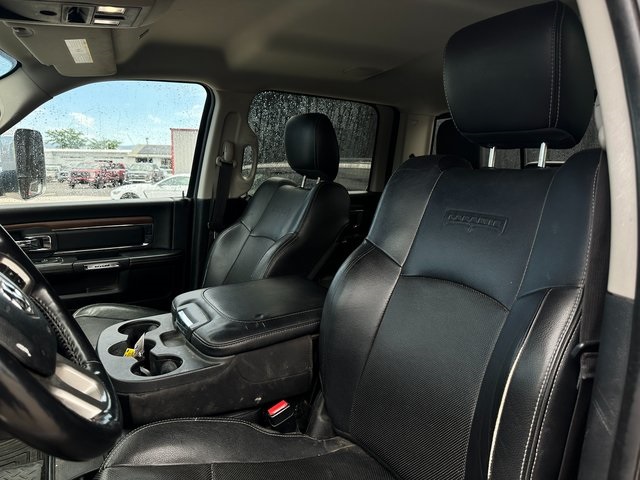 2017 Ram 3500 Laramie photo 6
