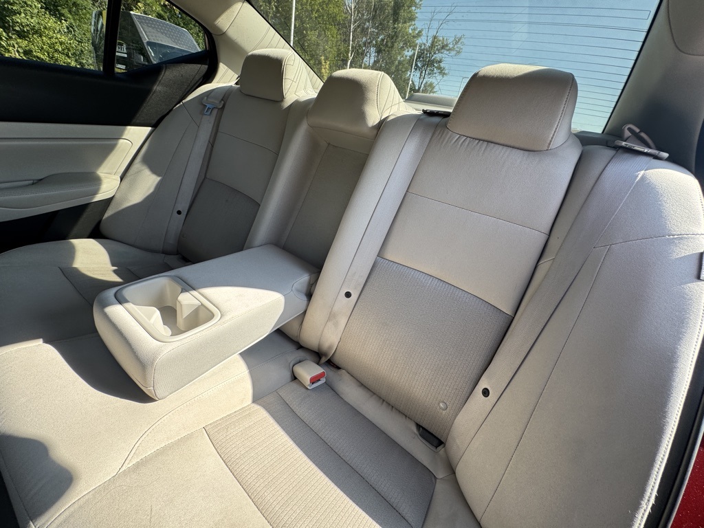 2022 Nissan Altima 2.5 SV photo 24