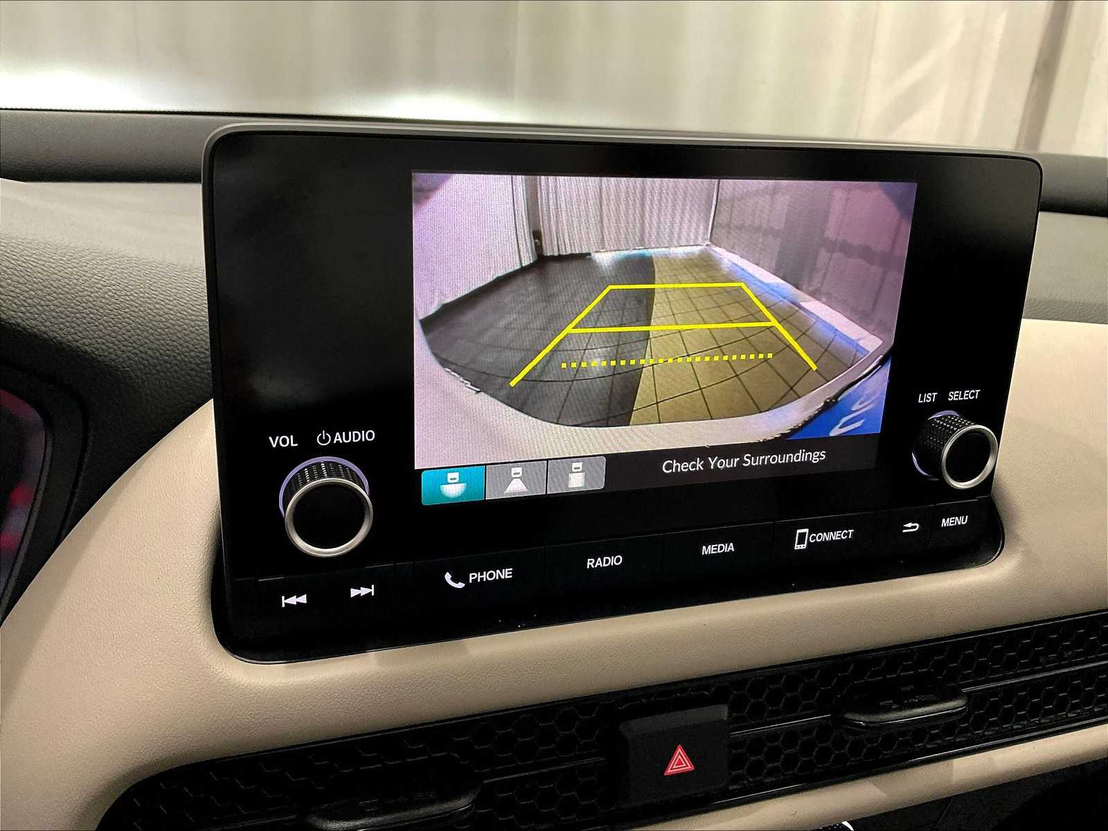 2023 Honda HR-V LX photo 16