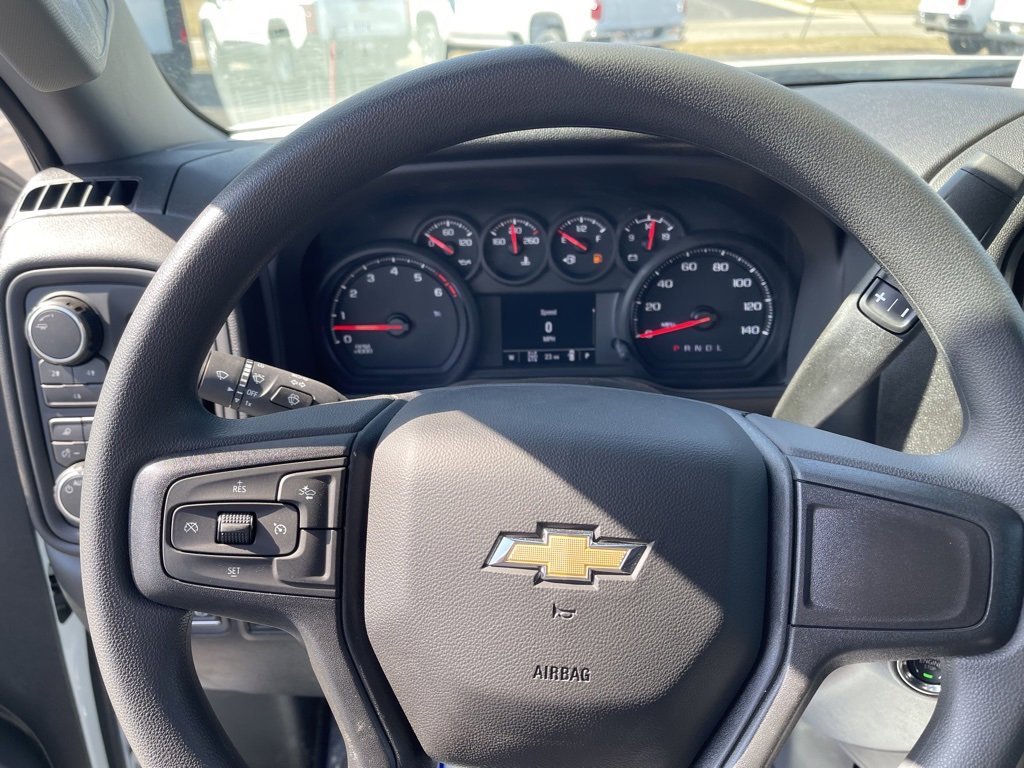 2025 Chevrolet Silverado 2500HD photo 7