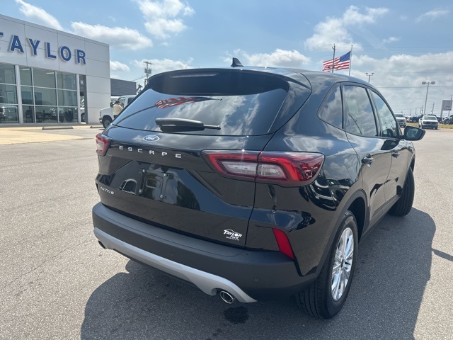 2025 Ford Escape Active photo 17