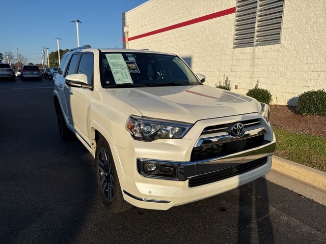 2023 Toyota 4Runner Limited's photo
