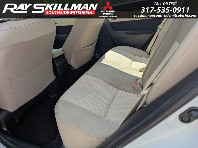 2014 Toyota Corolla LE photo 11