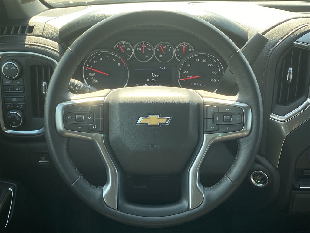 2022 Chevrolet Silverado 1500 LT photo 11