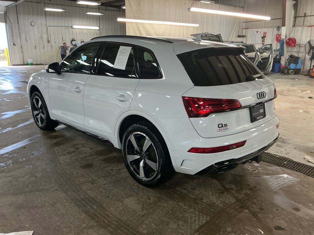 2023 Audi Q5 45 S line Prestige Premium photo 3