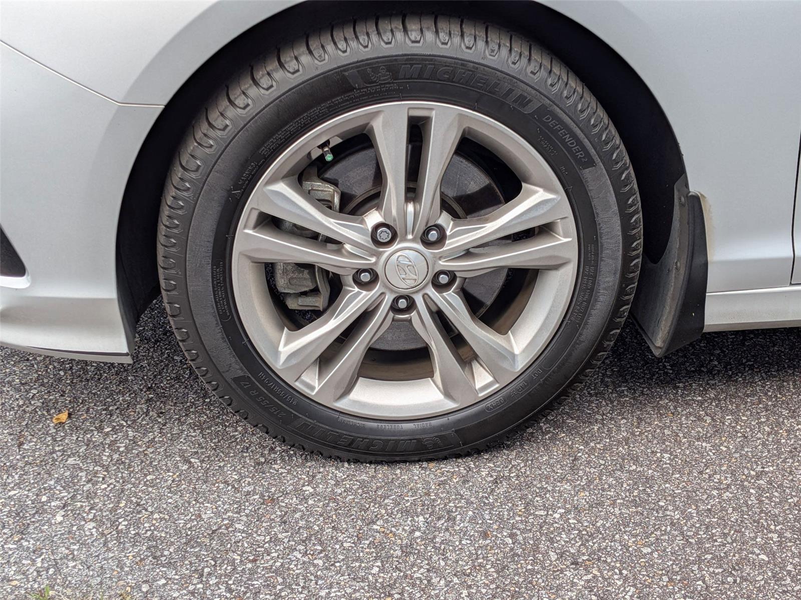 2019 Hyundai Sonata SEL photo 9