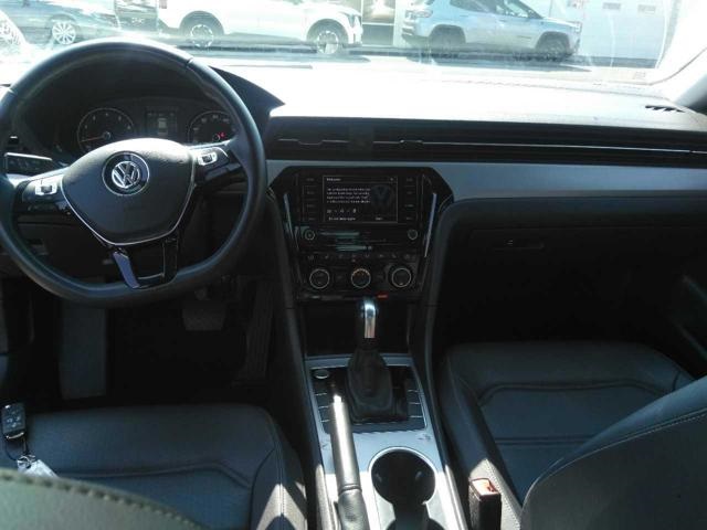 2022 Volkswagen Passat 2.0T SE photo 5