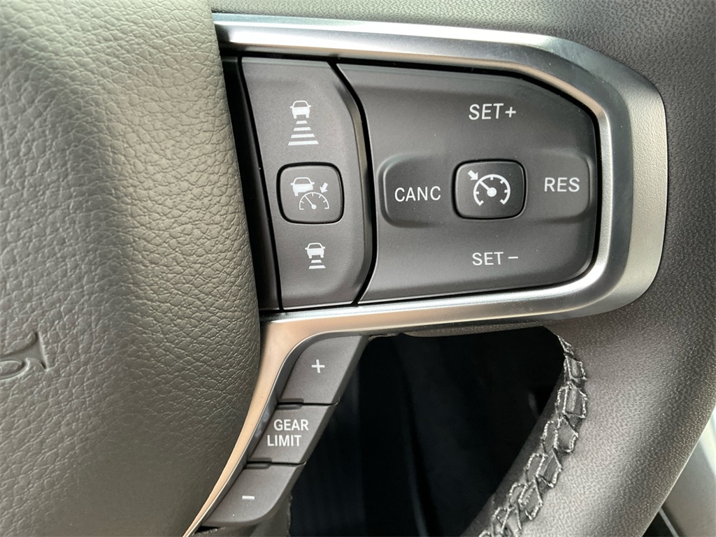 2025 Ram 1500 Sport Big Horn photo 29