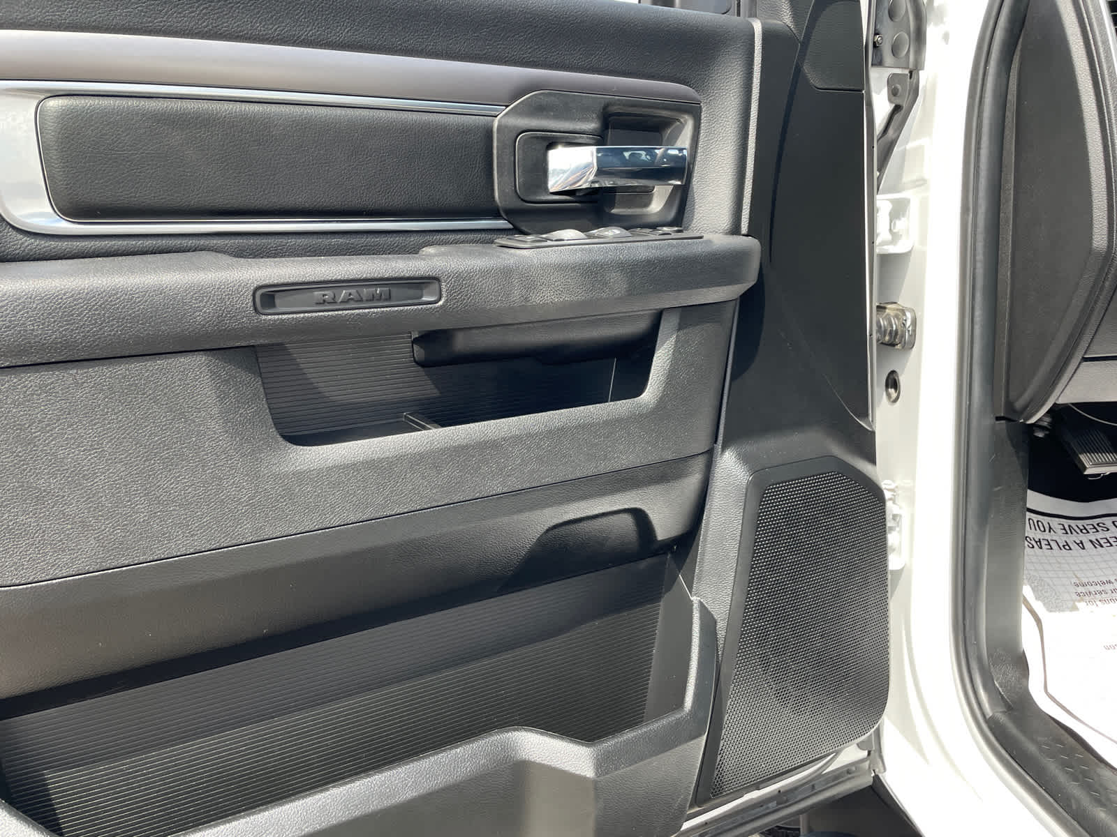 2022 Ram 1500 Classic Warlock photo 15