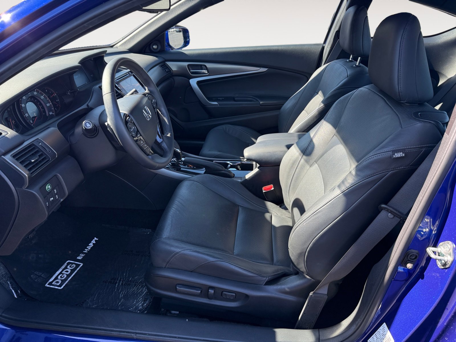 2017 Honda Accord Touring photo 10