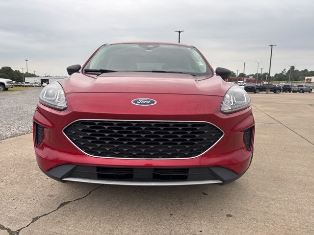 2022 Ford Escape SE photo 2