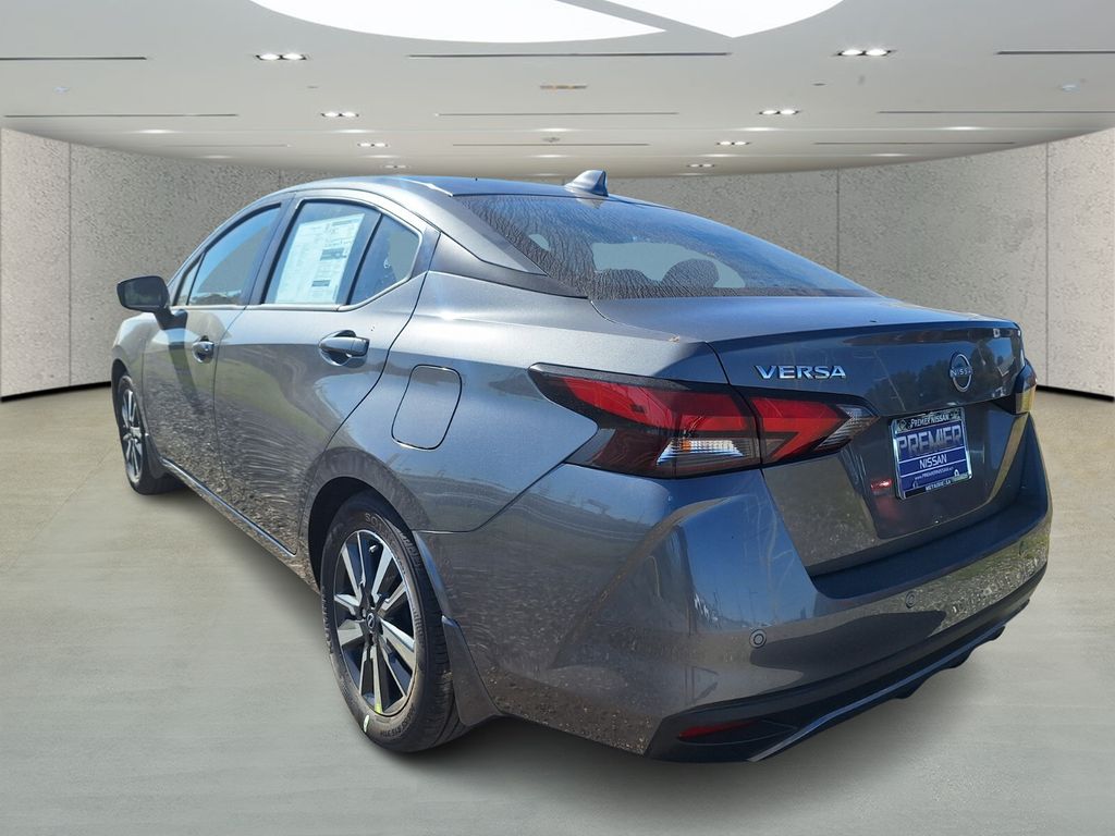 2025 Nissan Versa SV photo 3