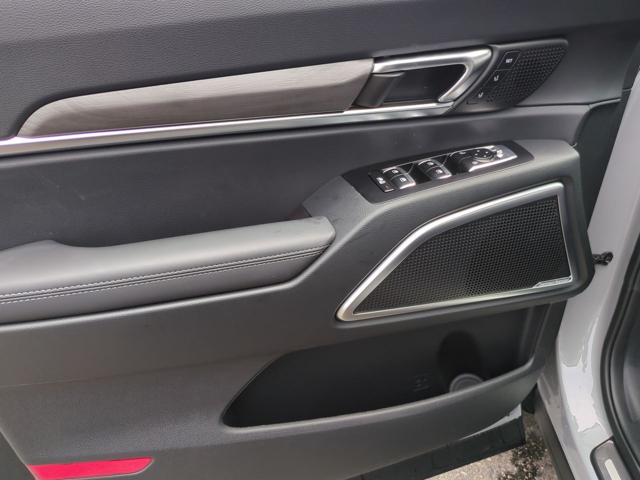 2025 Kia Telluride SX Prestige X-Line photo 18