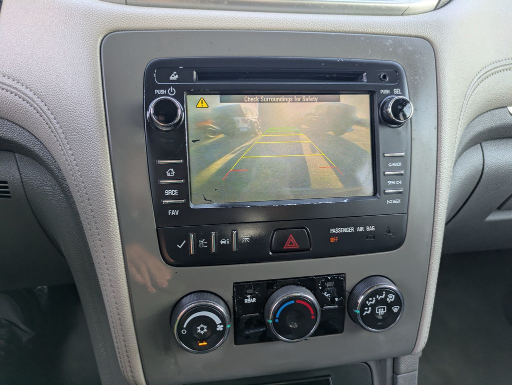 2017 Chevrolet Traverse 1LS photo 21