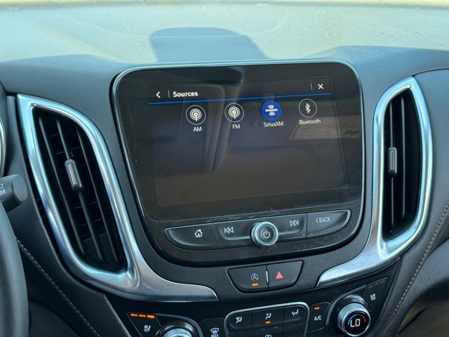 2023 Chevrolet Equinox Premier photo 10