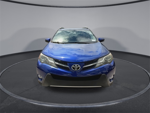 2014 Toyota RAV4 XLE photo 3