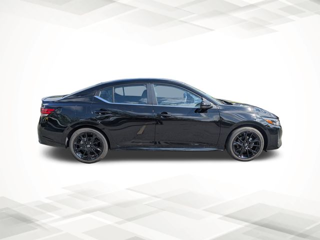 2025 Nissan Sentra SR Midnight Edition photo 3