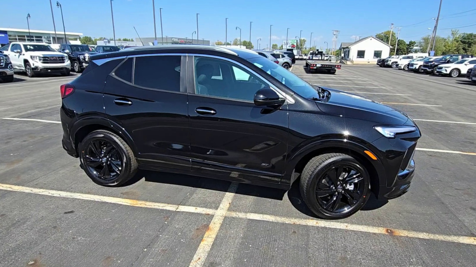 2026 Buick Encore GX Sport Touring photo 38