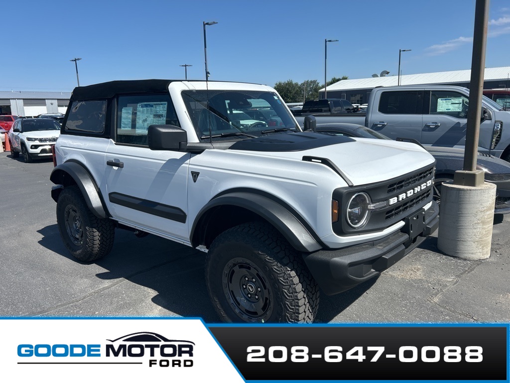 2025 Ford Bronco 2-Door Base's photo